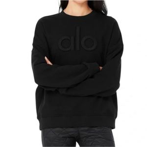 ALO yoga Renown emblem crew neck sweatshirt